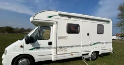 Bessacarr e450 2 berth with French corner bed!